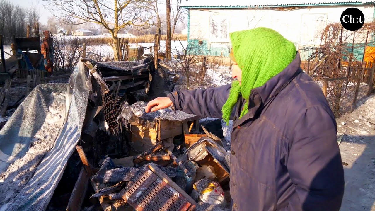 «Як увалить, посипалося все, диму повна хата», - жителька Хрещатого - про ворожу атаку