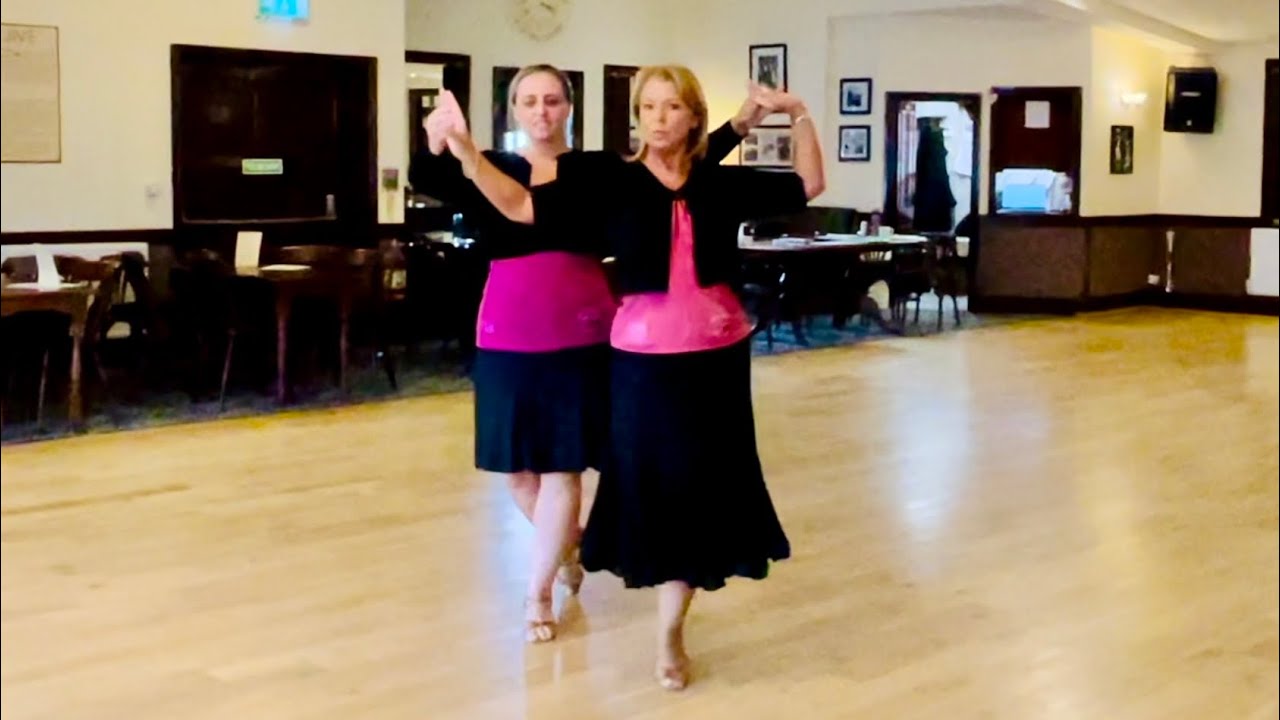 Alpine Stroll - Modern Sequence Dance