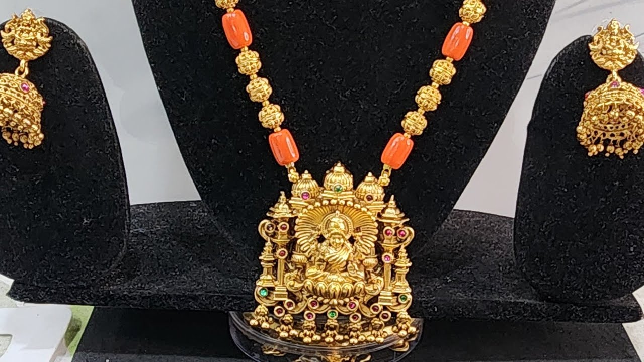 Kurinji Jewels  is live booking number 7904345944