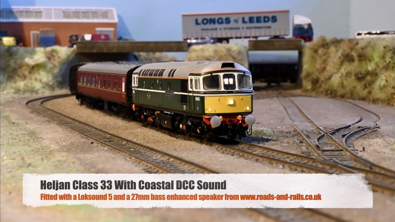 Heljan Class 33 With Coastal DCC Sound And An East Fit 27mm Bass Enhanced Speaker