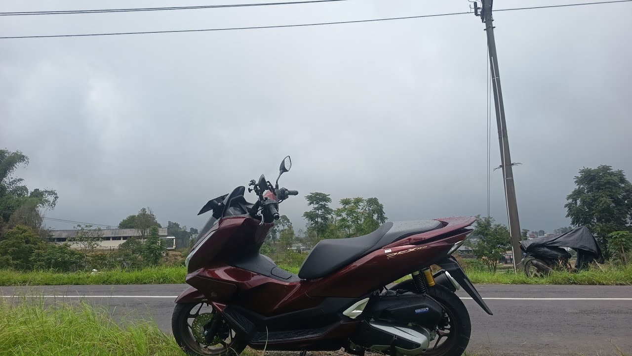 MOTORAN  KE GUCI KABUT TEBAL &JALANAN SEPI BANGET