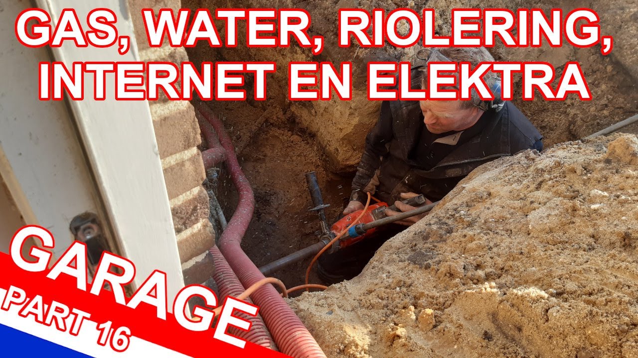 GAS, WATER, RIOLERING, INTERNET EN ELEKTRA | Een nieuwe garage bouwen in mijn achtertuin | Deel 16