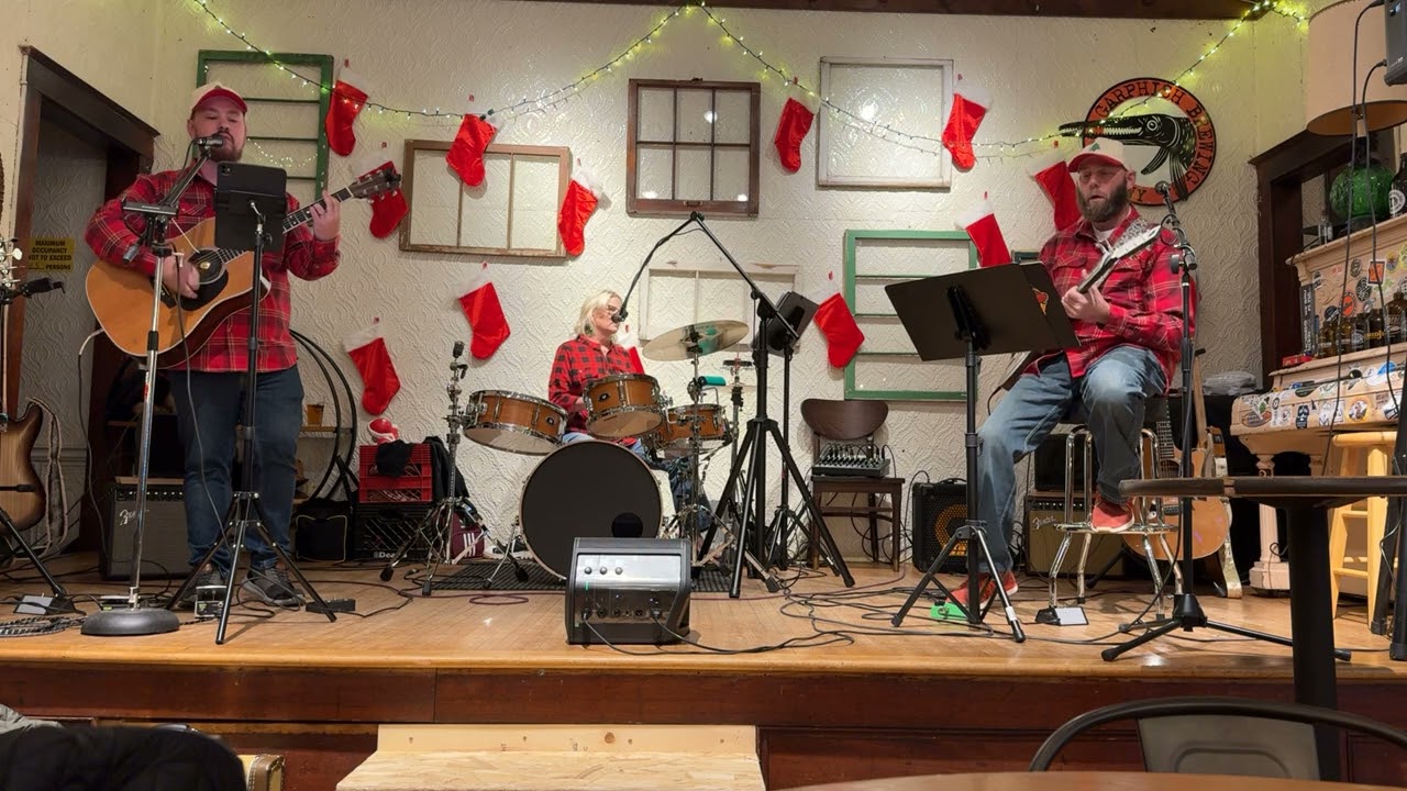 Lee Street at Garphish:  Thurs, Dec 4, 2025 - Set One