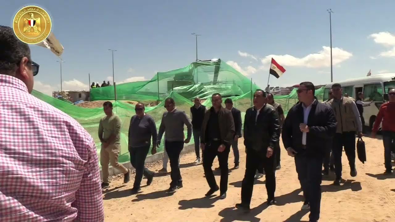 رئيس الوزراء يتفقد مشروع 