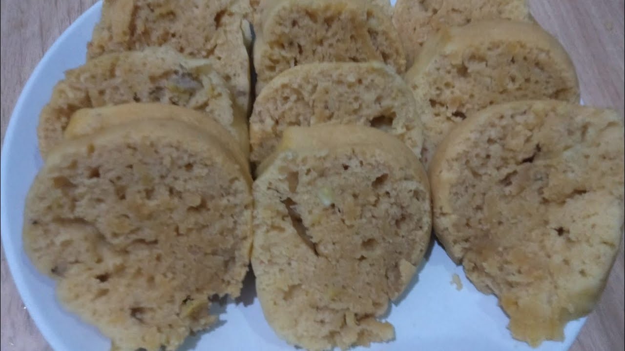 Kue bolu pisang kukus yang enak dan praktis,cocok untuk menu berbuka puasa🤤