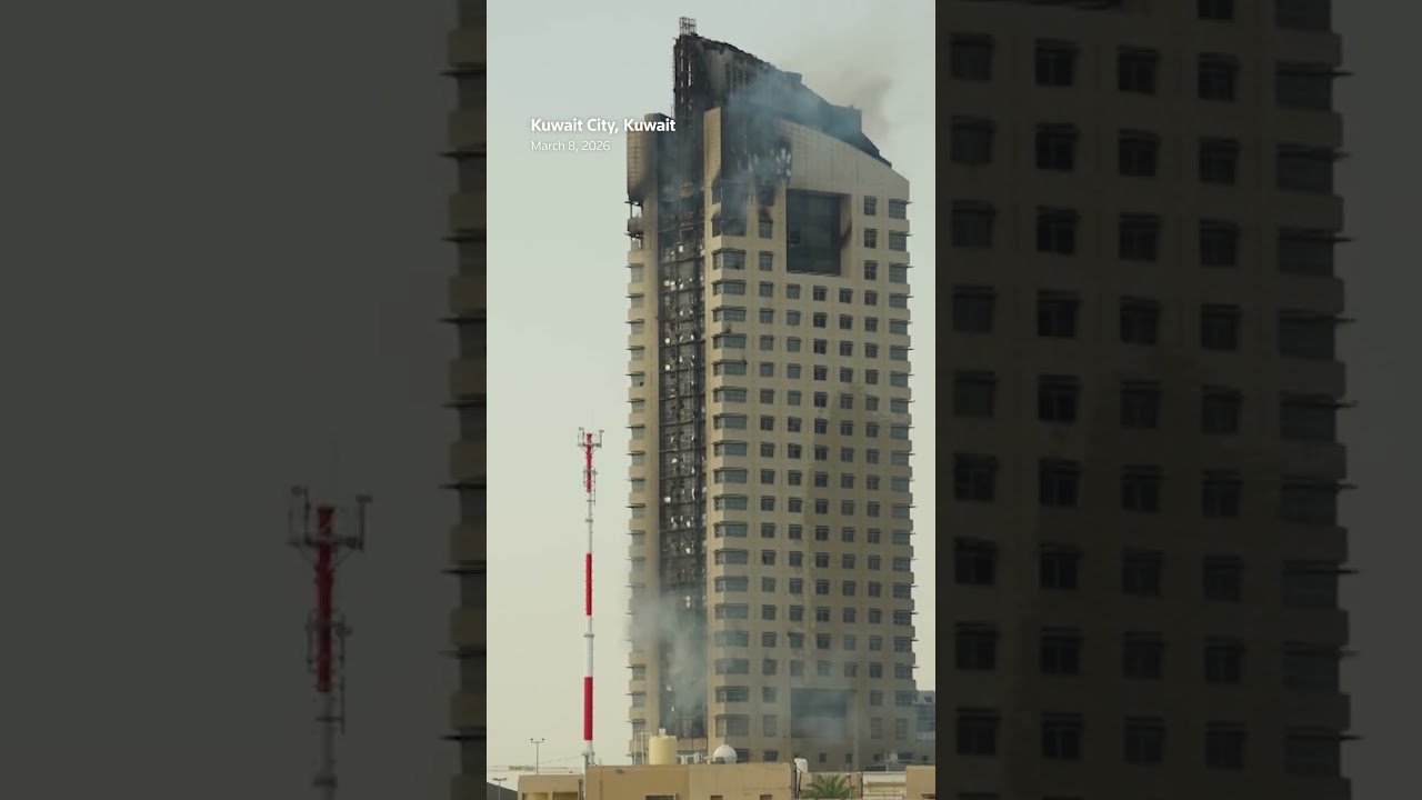 Fire engulfs a government building in Kuwait