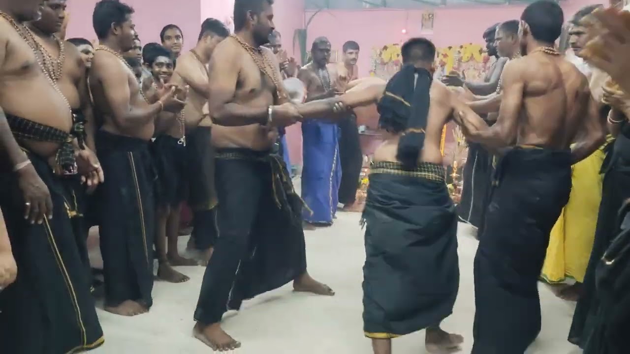 கருப்பசாமி வந்து ஆடும் அழகு.#@