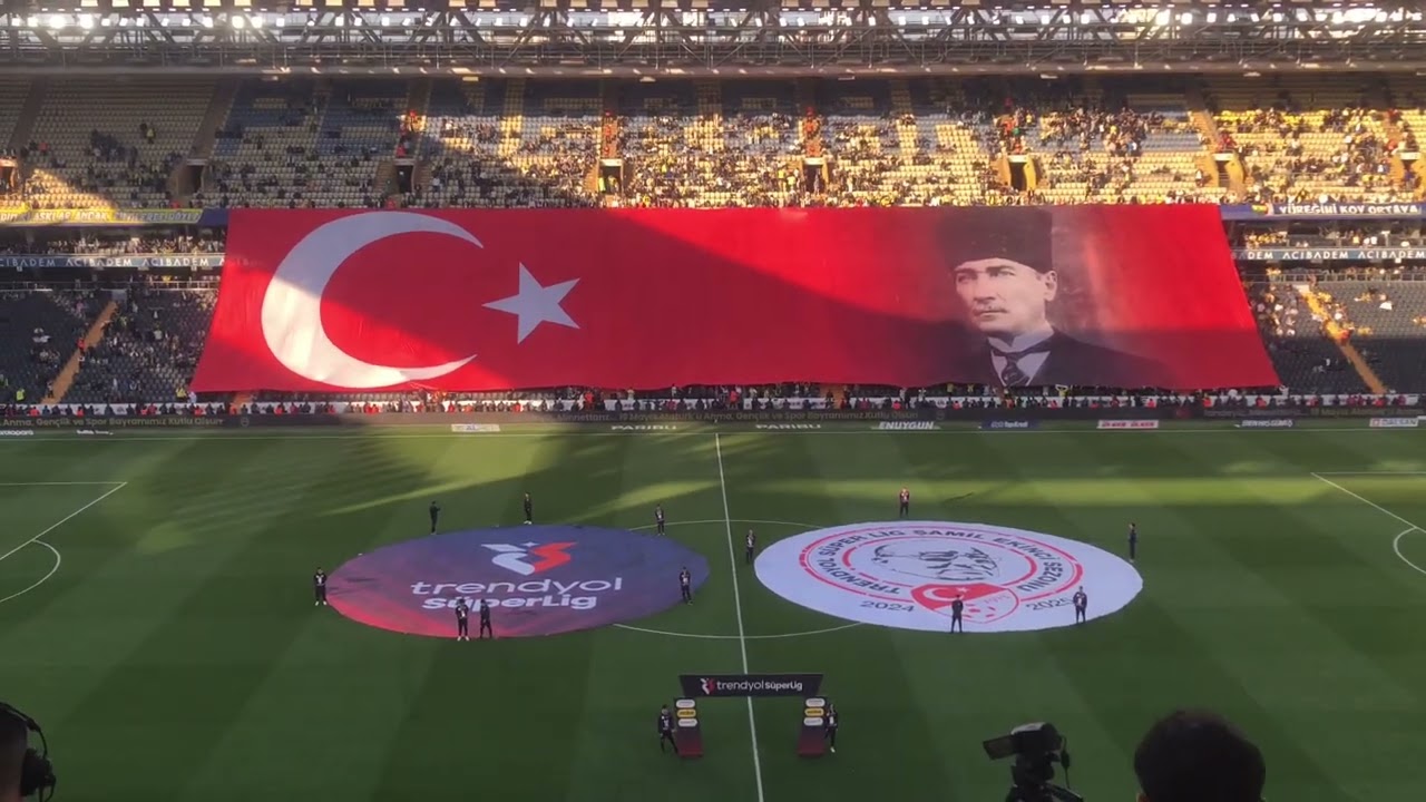Fenerbahçe - Eyupspor maçında sadece istifa sesleri