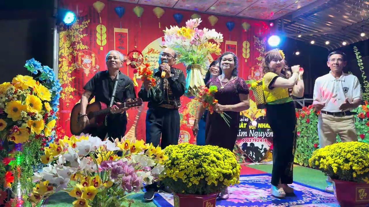 Tiếng chày trên sóc bom bo & chú năm lâm 
