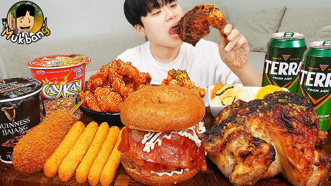 ASMR MUKBANG | Жареный цыпленок, сырная палочка, лапша с черной фасолью, кимчи Корейская еда