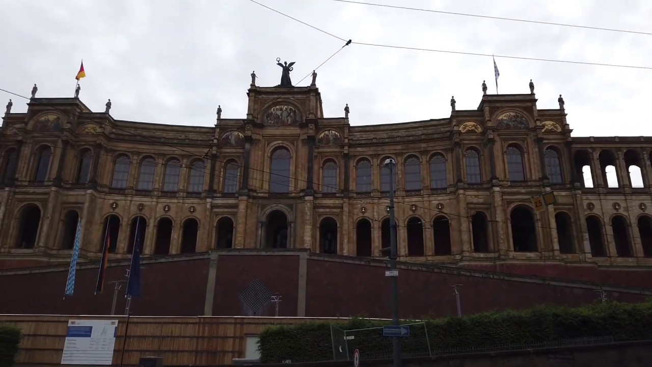 Maximilianstrasse zum Maximilianeum in M&uuml;nchen 2020