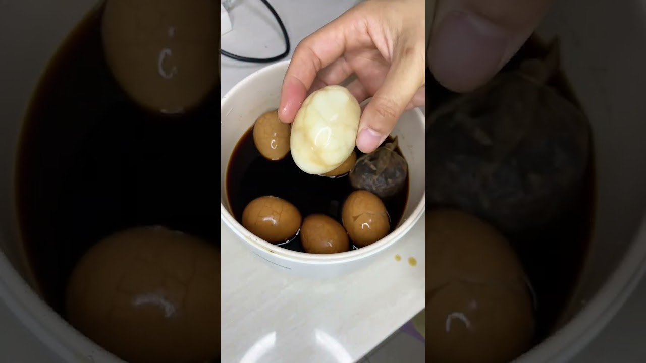 凌晨起床给老公准备明天的早餐，做了老公爱吃的茶叶蛋，还有发糕，吃完饭老公出门上班，我在家带娃做家务，又是一个元气满满的一天#记录真实生活 #生活不会辜负每一个努力的人 #宝妈记录生活日常 #生活vl