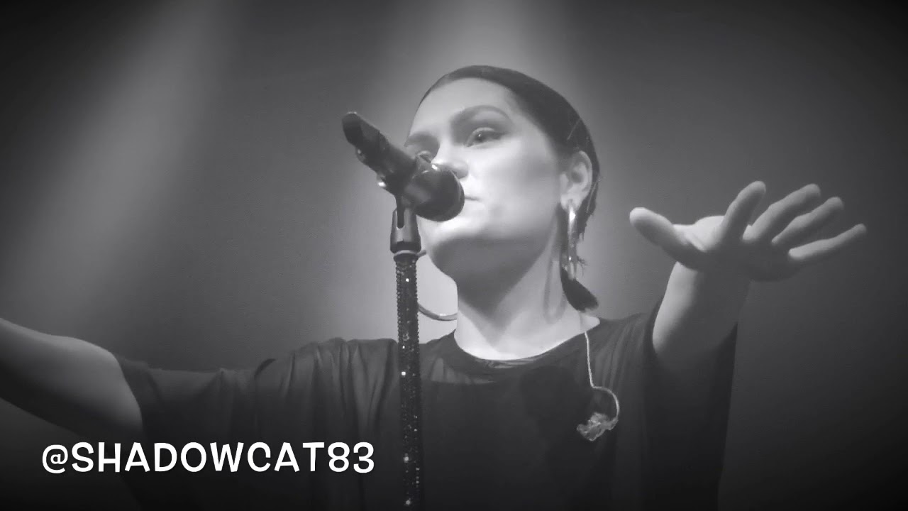 Think About That - Jessie J in Berlin