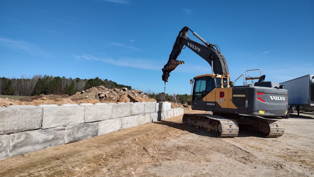 Building A Big Block Wall For A Loading Dock