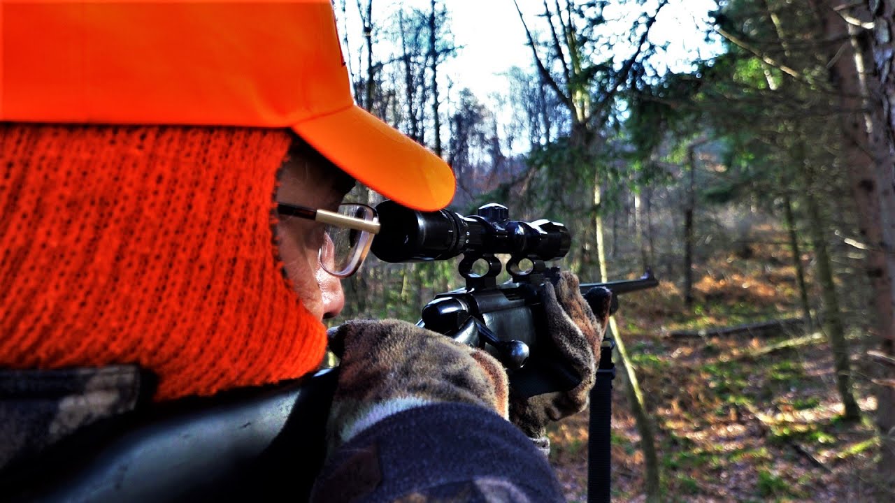 HUNTING WHITETAIL DEER 2019 - Remington 788 in .308 - RON THE LEGEND! Pennsylvania Rifle Season Doe