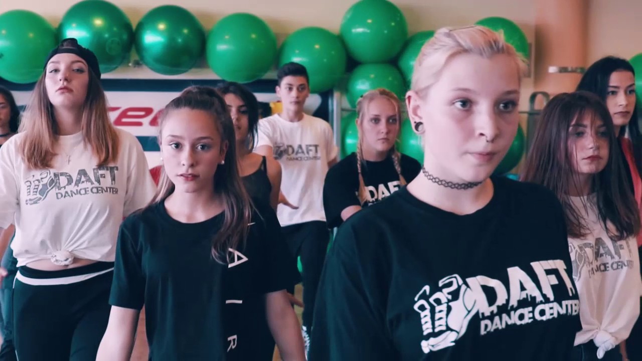 DAFT DANCE CENTER WERBESPOT