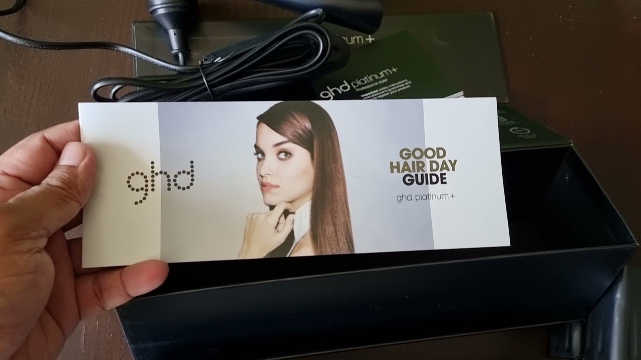 GHD platinum plus Hair straightener Real  (White) from retail vs Fake (Black) from Ebay