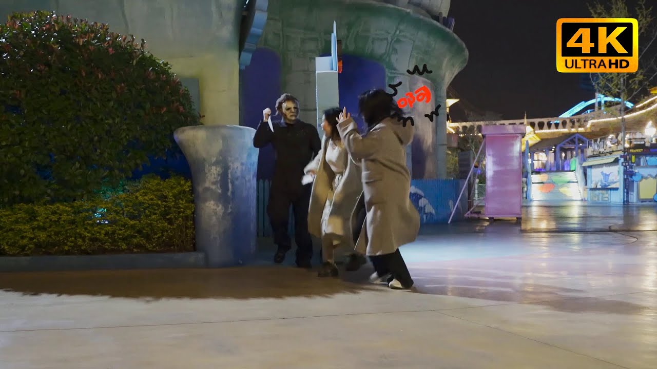 【223】隐藏在暗处的迈克尔.迈尔斯突然走出来 看看路人什么反应.Michael Myers' Halloween prank in China