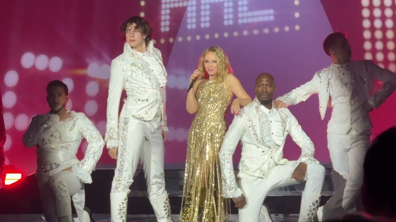 Kylie Minogue - Las Vegas 11/10/23 - Light Years/Supernova/Your Disco Needs You