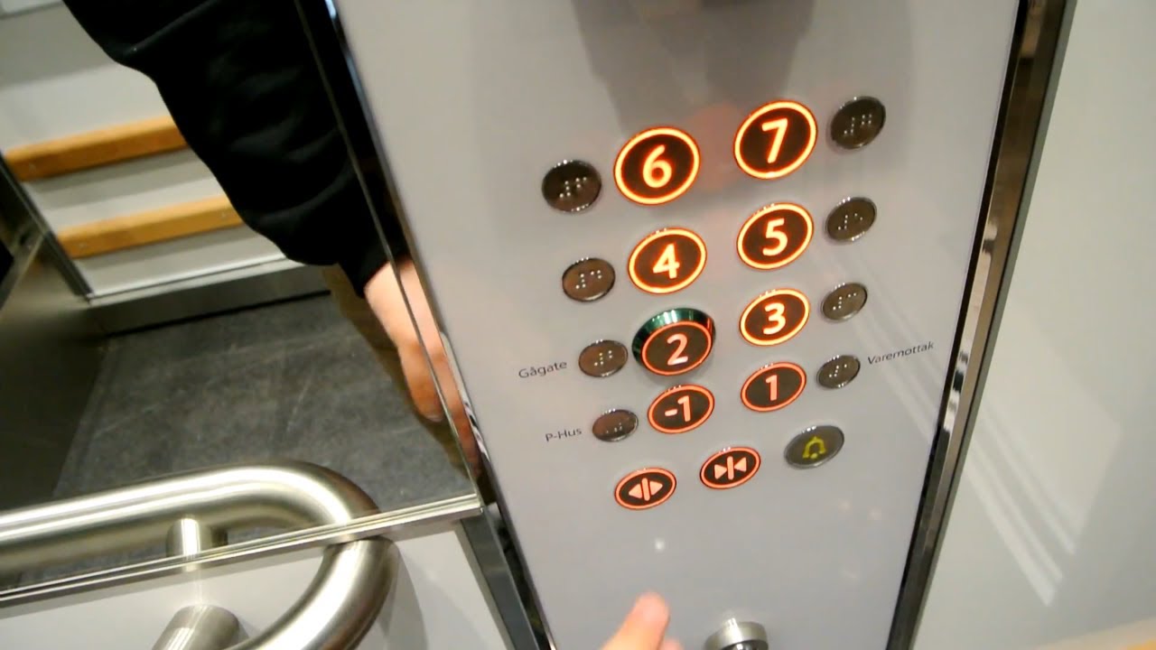 2013 KONE MonoSpace MRL traction elevator with D40 fixtures @ Galleri Oslo, Oslo, Norway