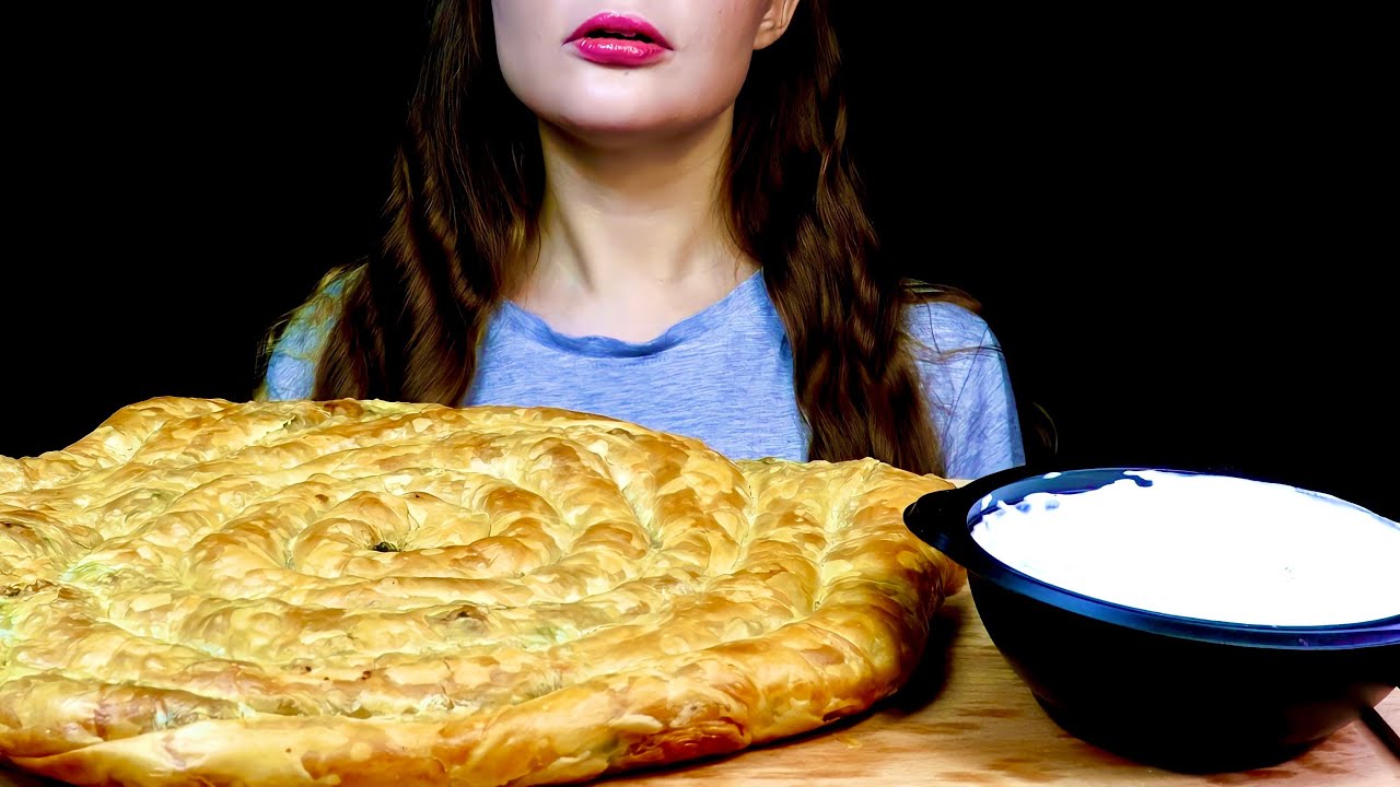 ASMR GREEK PIE (Spanakopita) MUKBANG EATING SOUNDS