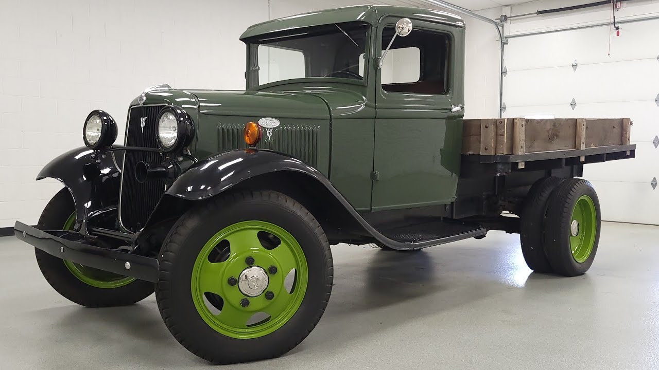 1934 Ford Flatbed Truck