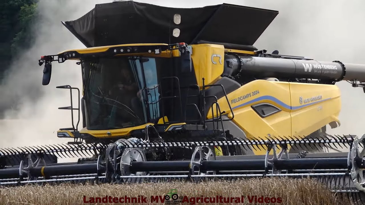 New Holland CR 11 Fieldcamp / Getreideernte - Grain Harvest 2024