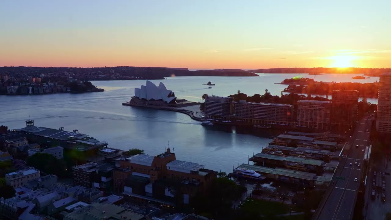 Panoramic Views of the Sun Rising Over the Sydney Opera House - 4k No Audio - ASMR