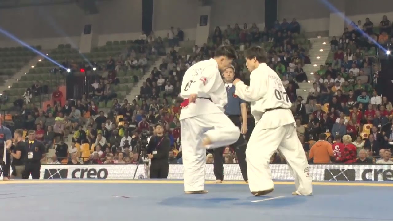 【新極真会】MEN LIGHT quarterfinal2 Otsubo vs Teshima 7WC in Weight Categories SHINKYOKUSHINKAI KARATE