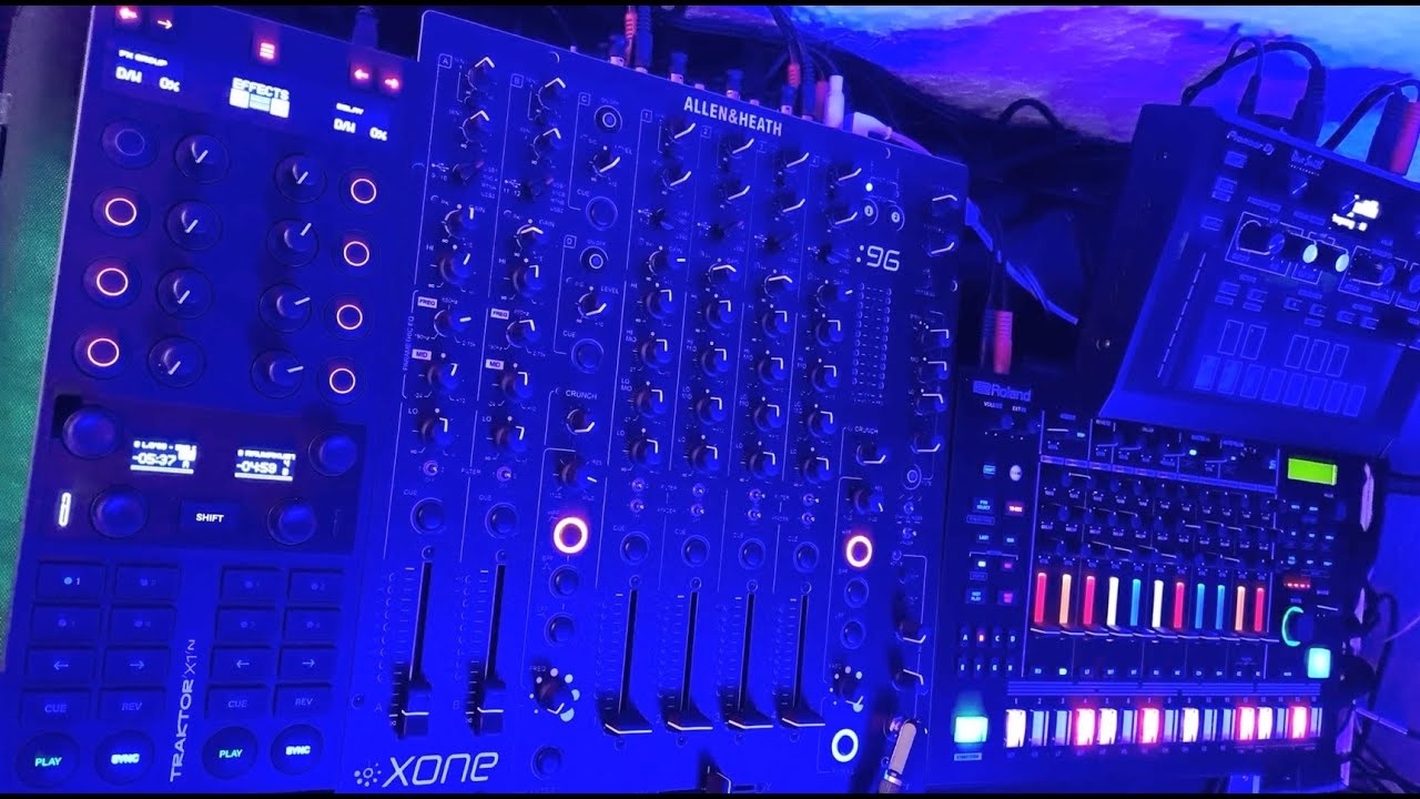 Hybrid Set Mix Techno Noviembre 2024 - X1 Mk3 + Toraiz AS-1 + Roland TR 8s + Xone 96