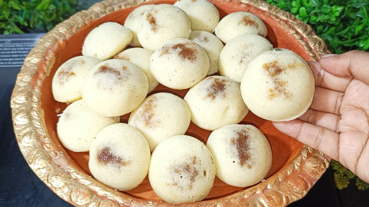 ভিন্ন ধরনের নরম তুলতুলে পিঠে এত সহজ আর এতই স্বাদ একটা জায়গায় দশটা খাবেন। vapa pitha recipe bengali