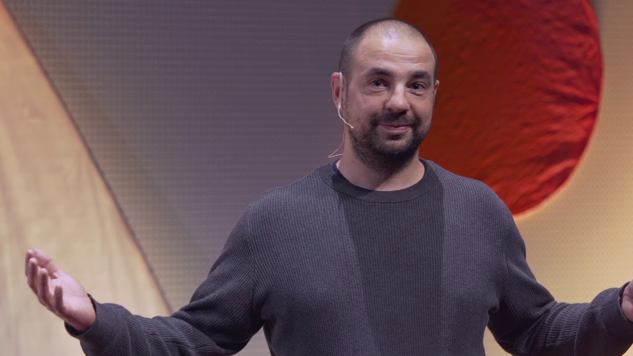 Etre consommateur ou contributeur au bien commun ? | YANNICK LAIGNEL | TEDxGeneva