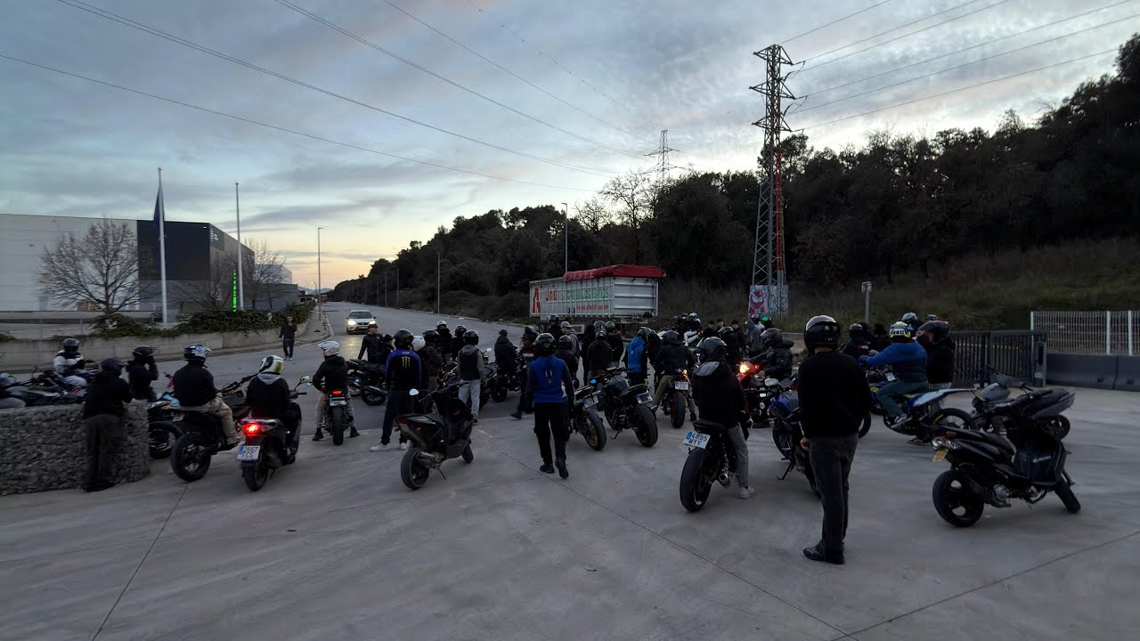 KDD en 49cc + YZ + POLICIA