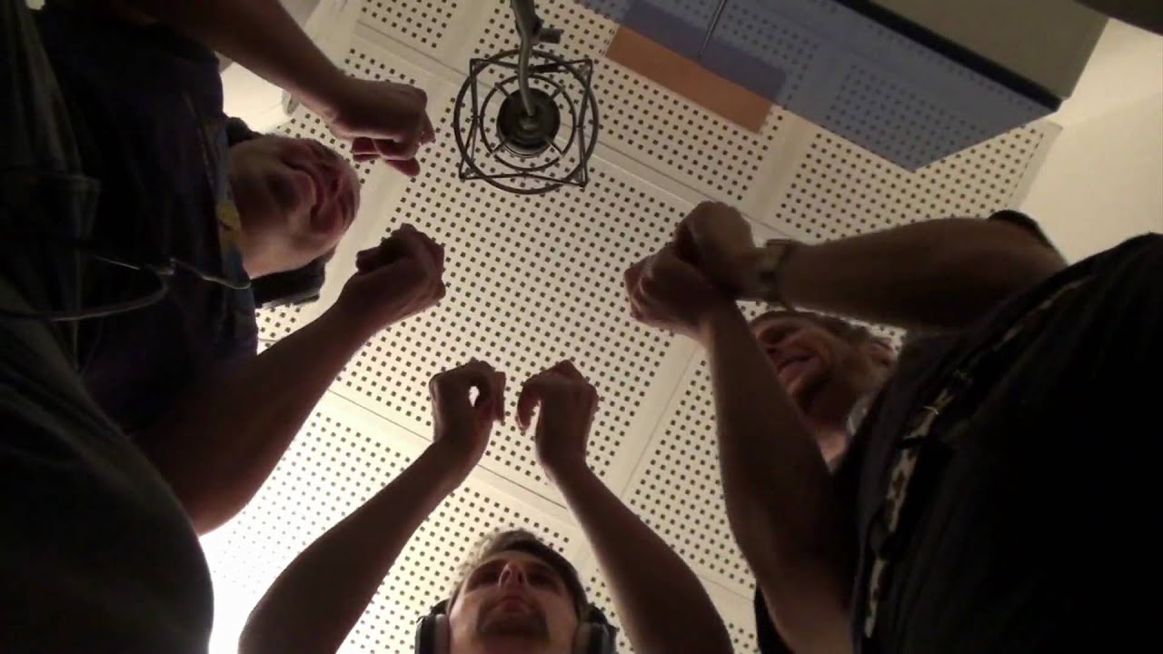 MUSE RECORDING NEW ALBUM - clip 2