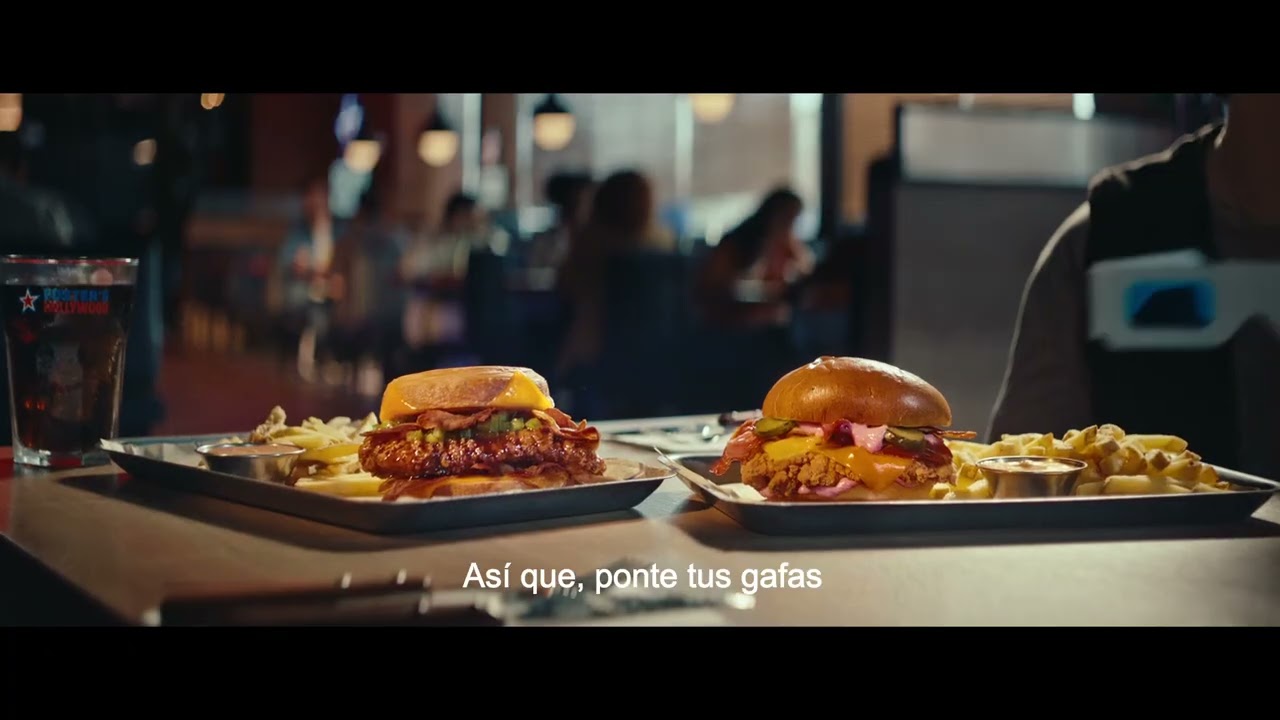 &iexcl;Llegan las nuevas burgers de Pollo de Nashville! #TardePeroBien