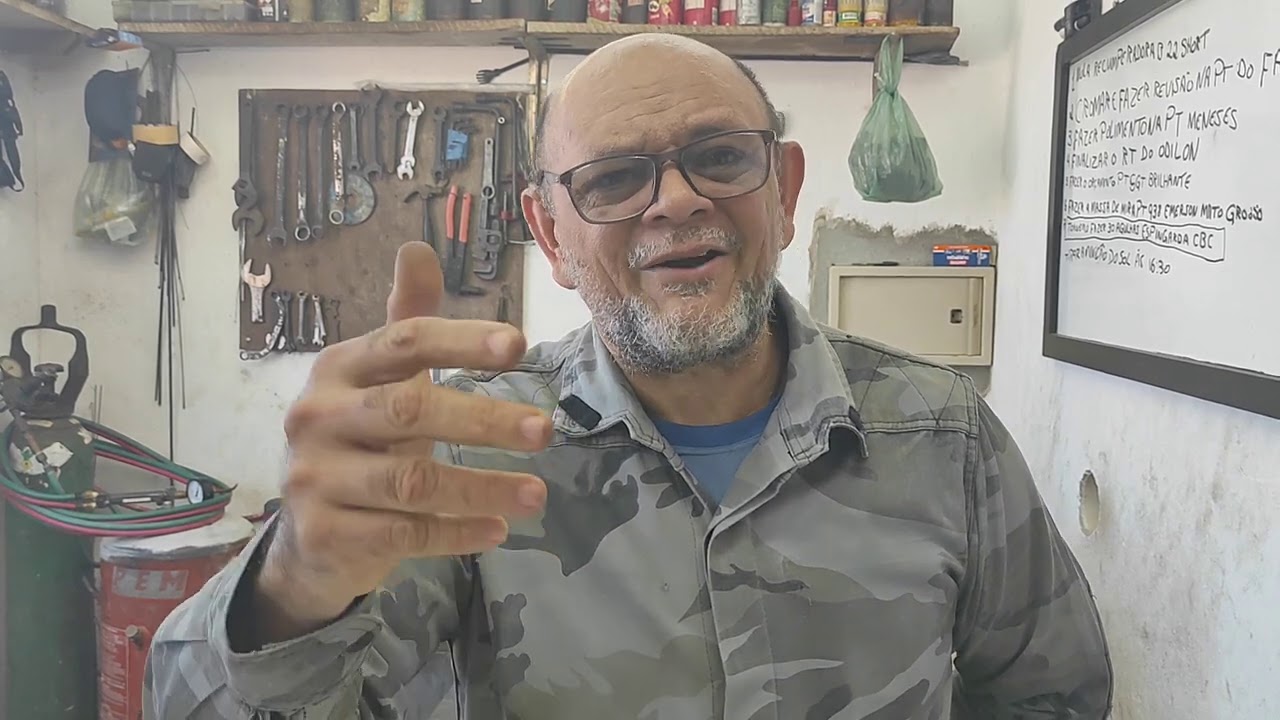 GLOCK CAINDO O FERROLHO APÓS OS DISPAROS E PROJÉTEIS PRESO NO CANO DO REVÓLVER