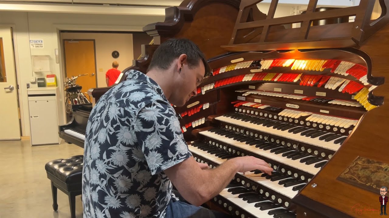 What Does Carmex Have To Do With The World's LARGEST Theater Pipe Organ???