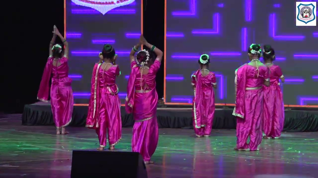DBES 20th Annual Function/  Gulabi sari Song/ 1st Std Dance Performance