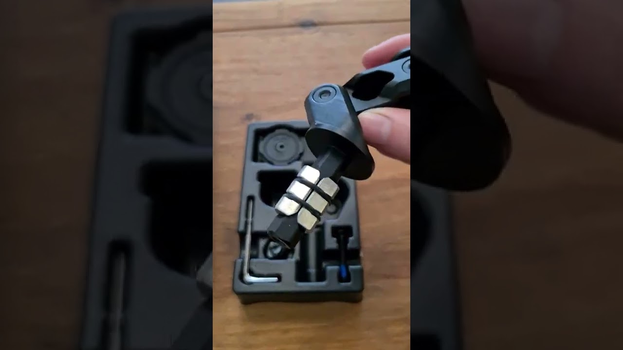 Quadlocks new pro motorcycle mounts review! - Quadlock handlebar Pro mount & fork stem Pro mount