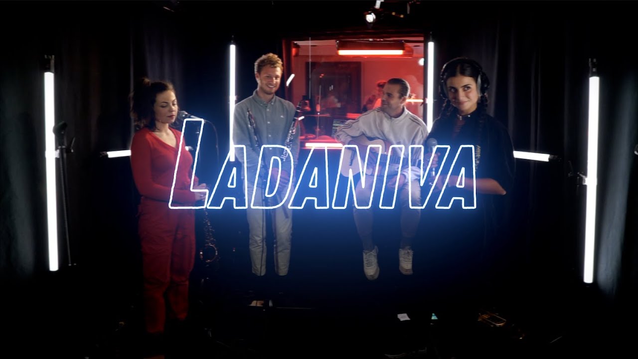 Ladaniva en live chez Radio Nova | Chambre noire