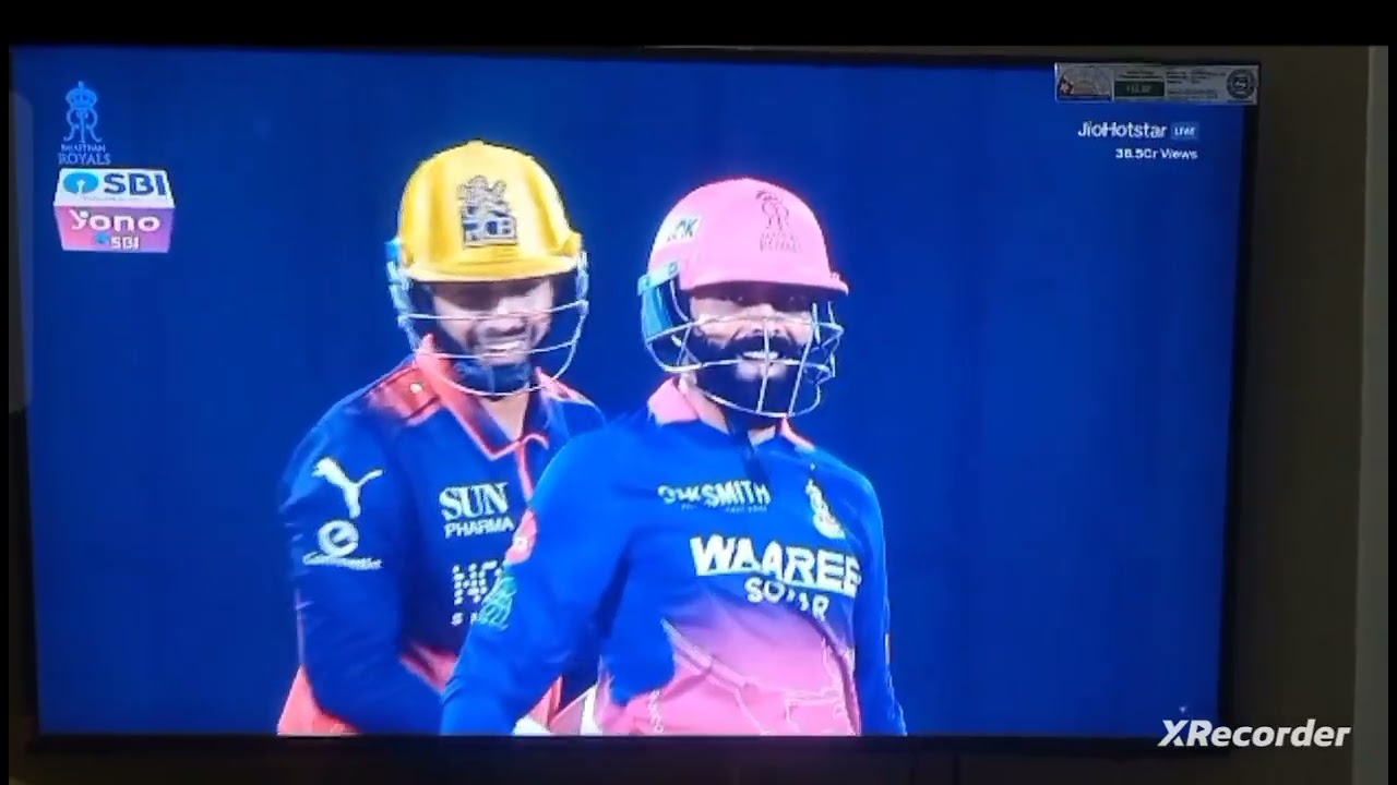 Sir Ravindra Jadeja to Kunal Pandya bouncer ball funny movement 