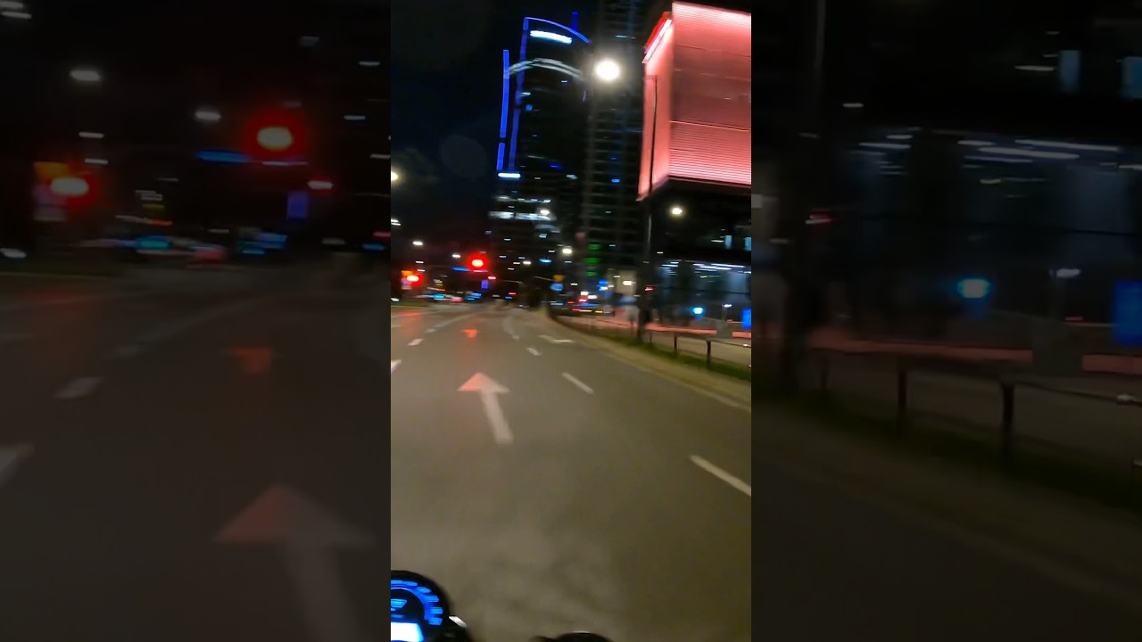 Warsaw by night. Sunday’s night. 