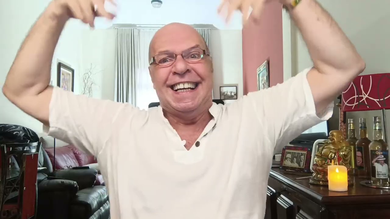 Maria Rita está mais gorda que a Maria Alcina