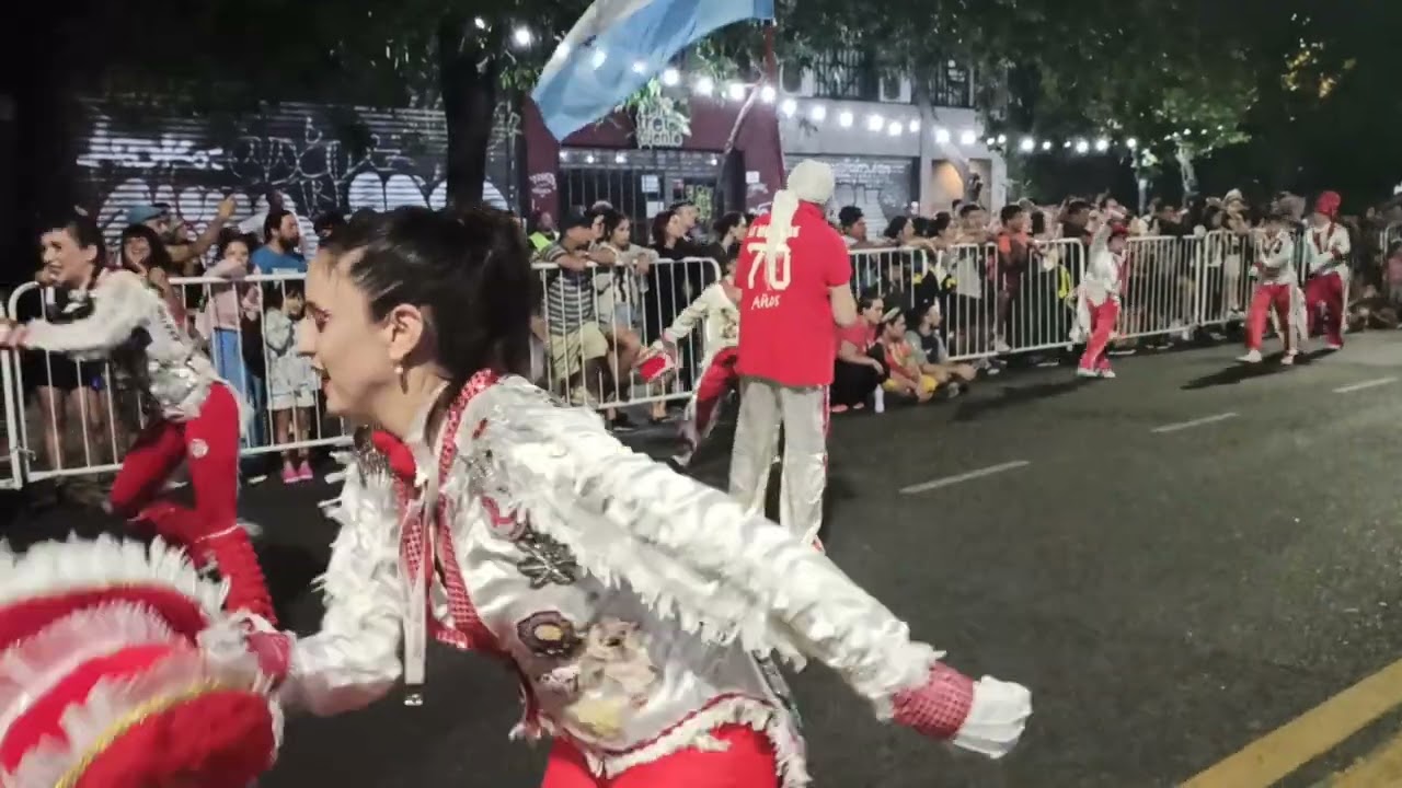 Carnaval 2024 - Corso de Villa Crespo - Los Mocosos de Liniers - retirada.