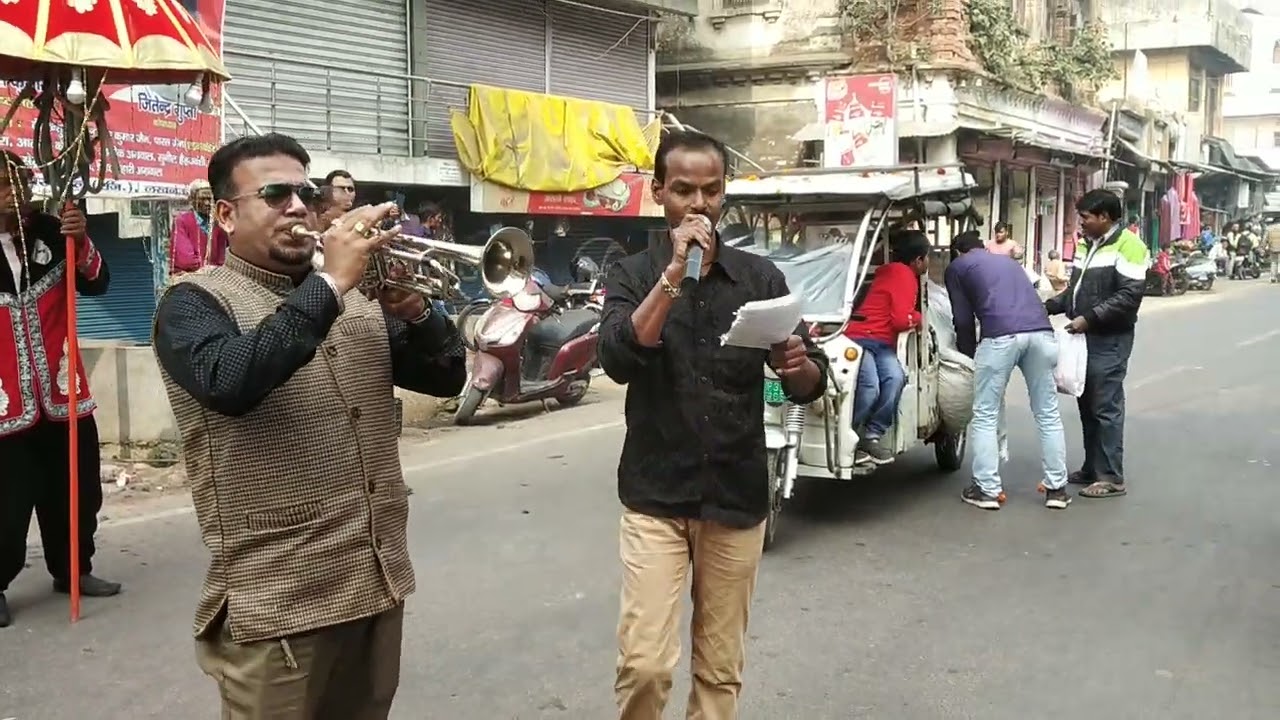 3-  AZAD BAND  KAKA ROAD LIGHT CHARBAGH LUCKNOW -9415028525--9305462122----5-12-22