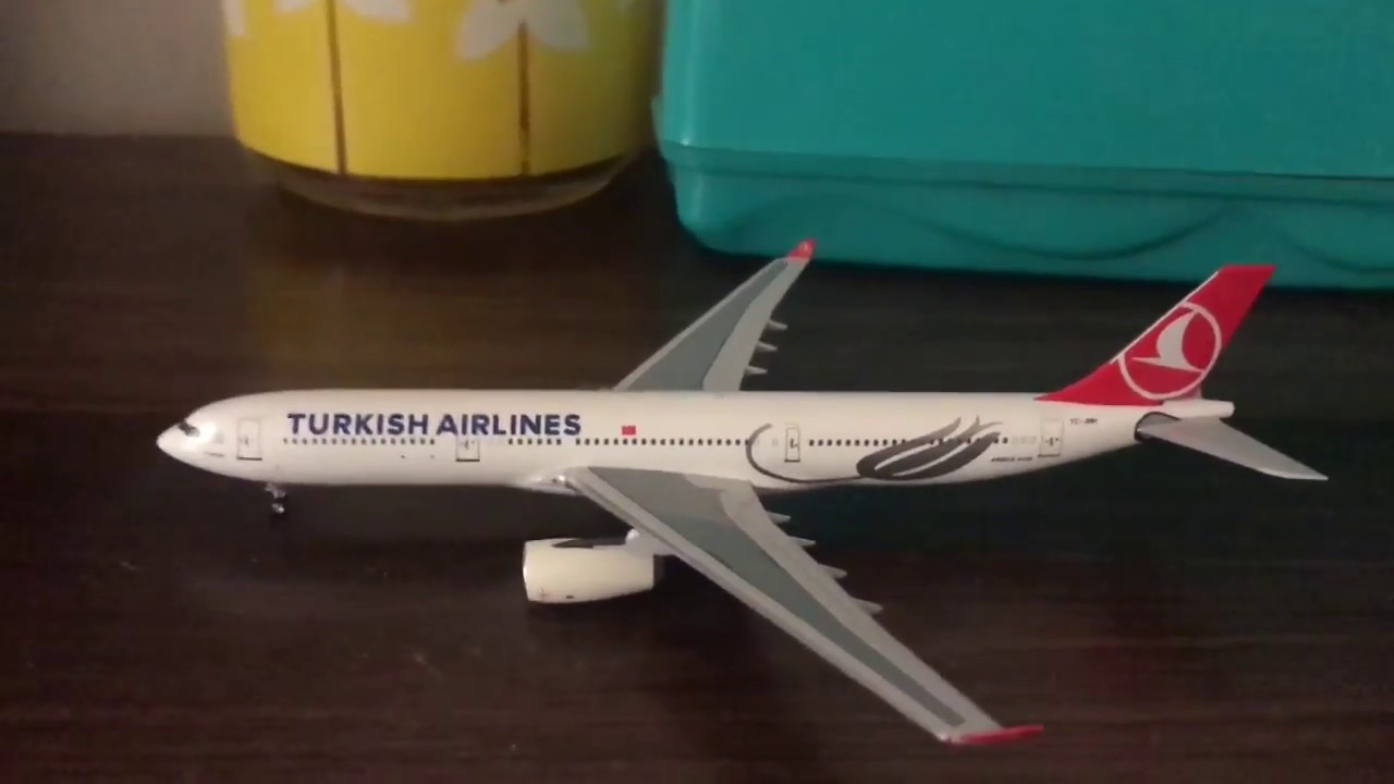 REVIEW #5 Aeroclassics 1:400 Scale “Turkish Airlines Airbus A330 - 300” *21 SUBSCRIBERS SPECIAL*