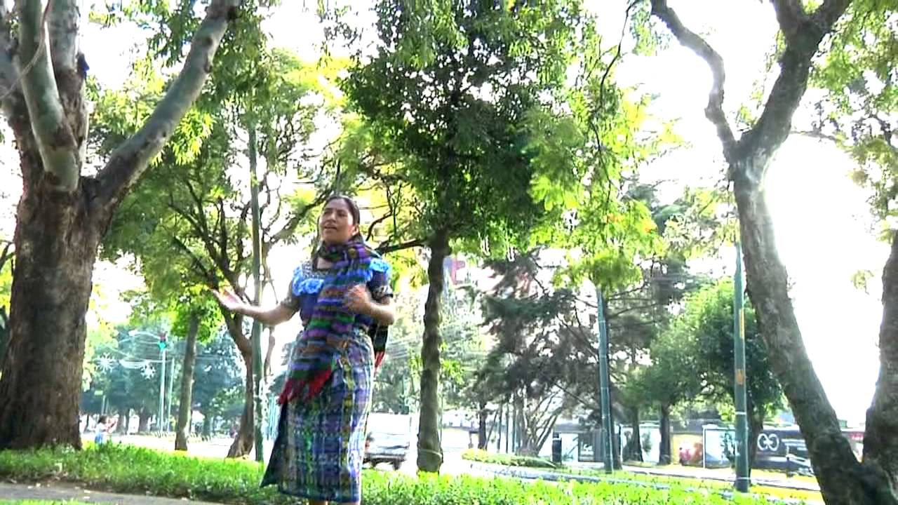 Estela Vicente Sontay Tu Nombre Levantare Vol 13