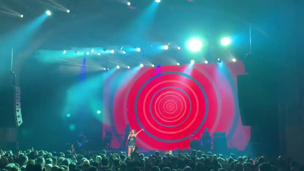 Sophie Ellis-Bextor - Dolce Vita - Forum - Melbourne, Australia - 6 Feb 2026