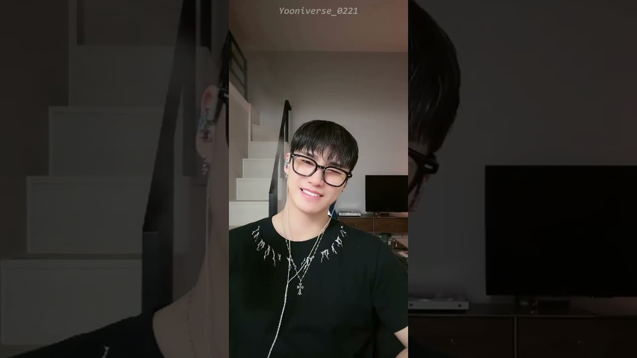 260214 kyoung_u_ni00 T-live CUT
