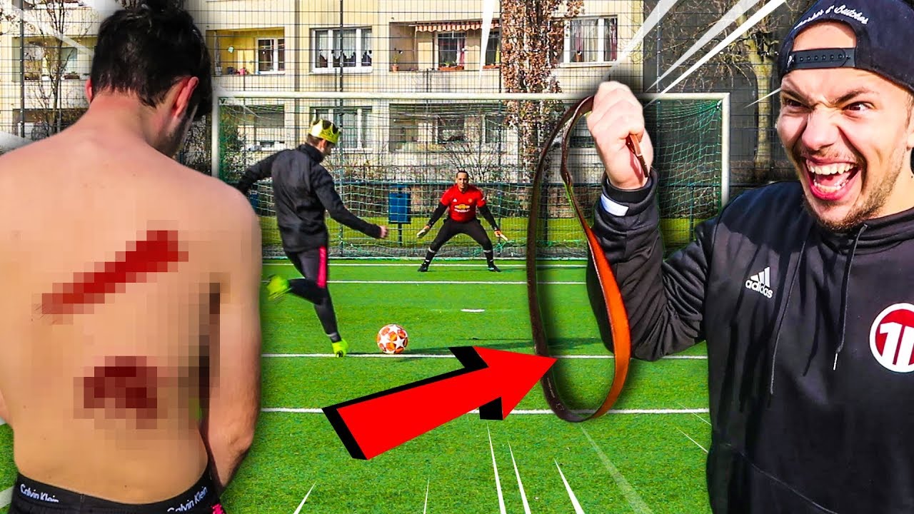 HARTE FUßBALL CHALLENGE ENDET SCHMERZHAFT! *KEIN TOR = SCHLAG*
